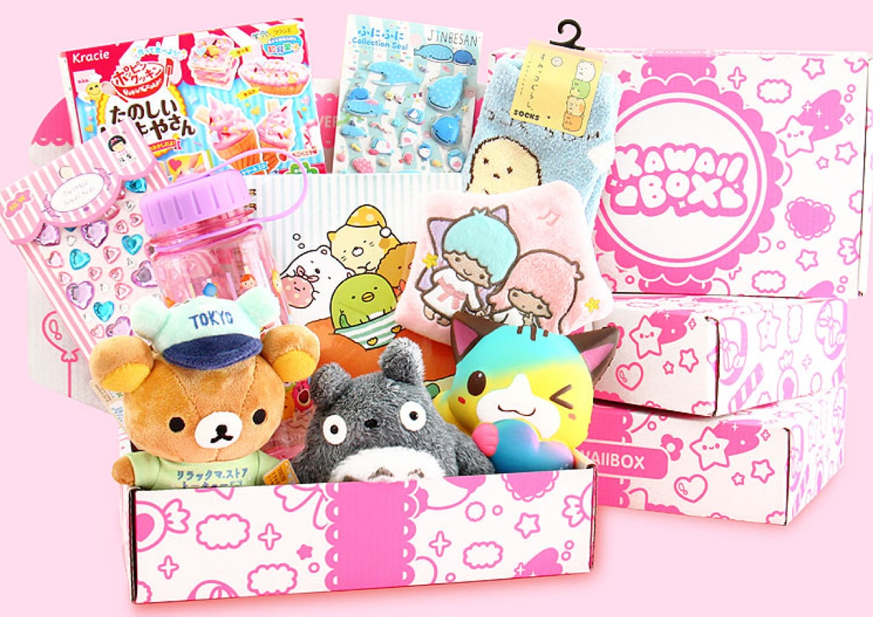Kawaii Box with plush toys
